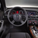 Награждение «Золотой руль» досталось Audi А6.