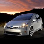 Новинки Toyota: наименьший Приус и новые концепты.